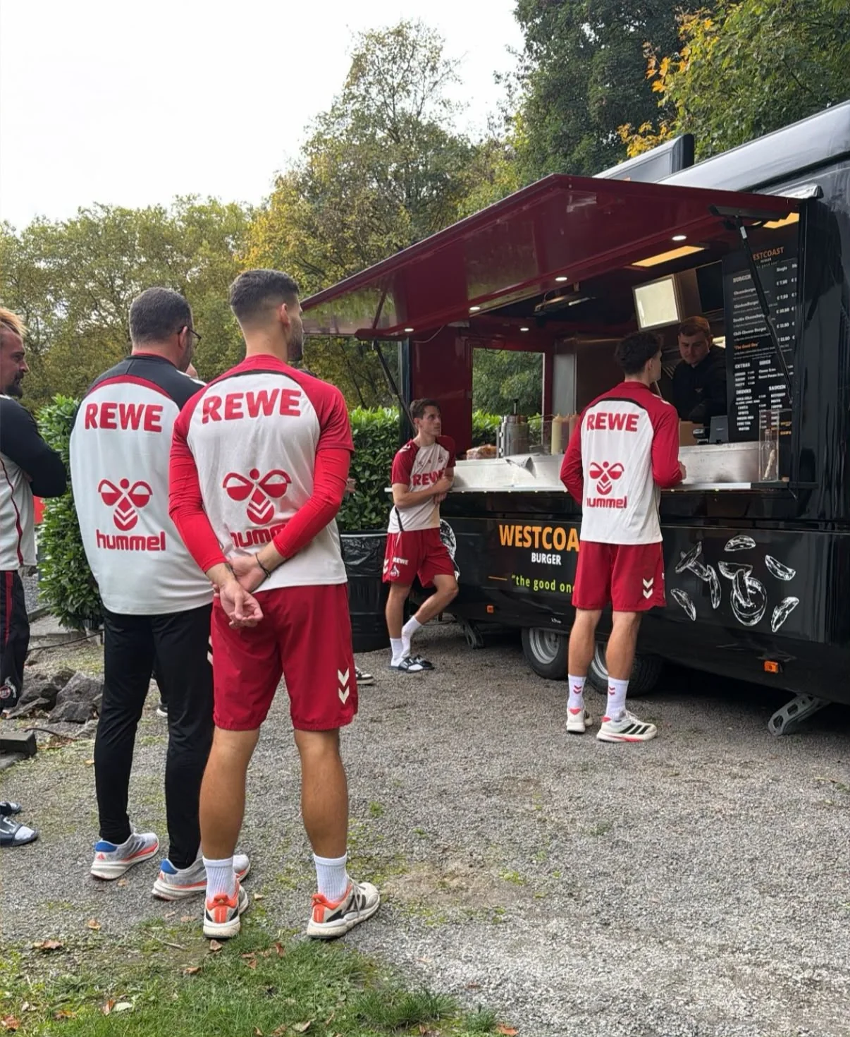 Westcoast Burger Catering bei einem Sportevent